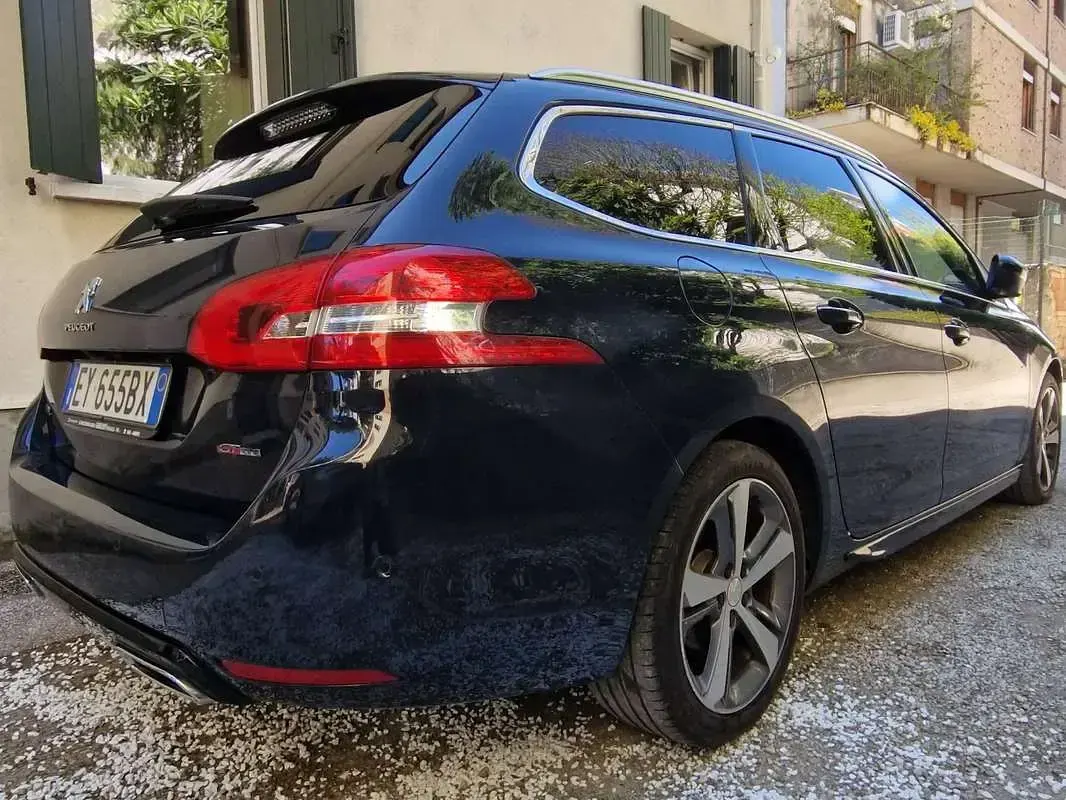 Usata Peugeot 308 Allure 114 CV (83 kW) 2015 Blu/azzurro Station wagon