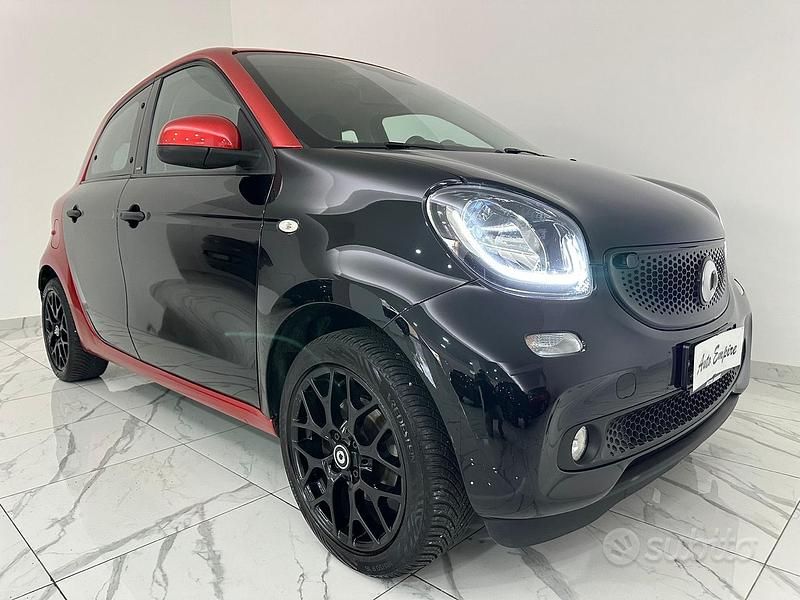 Usata Smart ForFour Passion 71 CV (52 kW) 2017 Nero Utilitaria