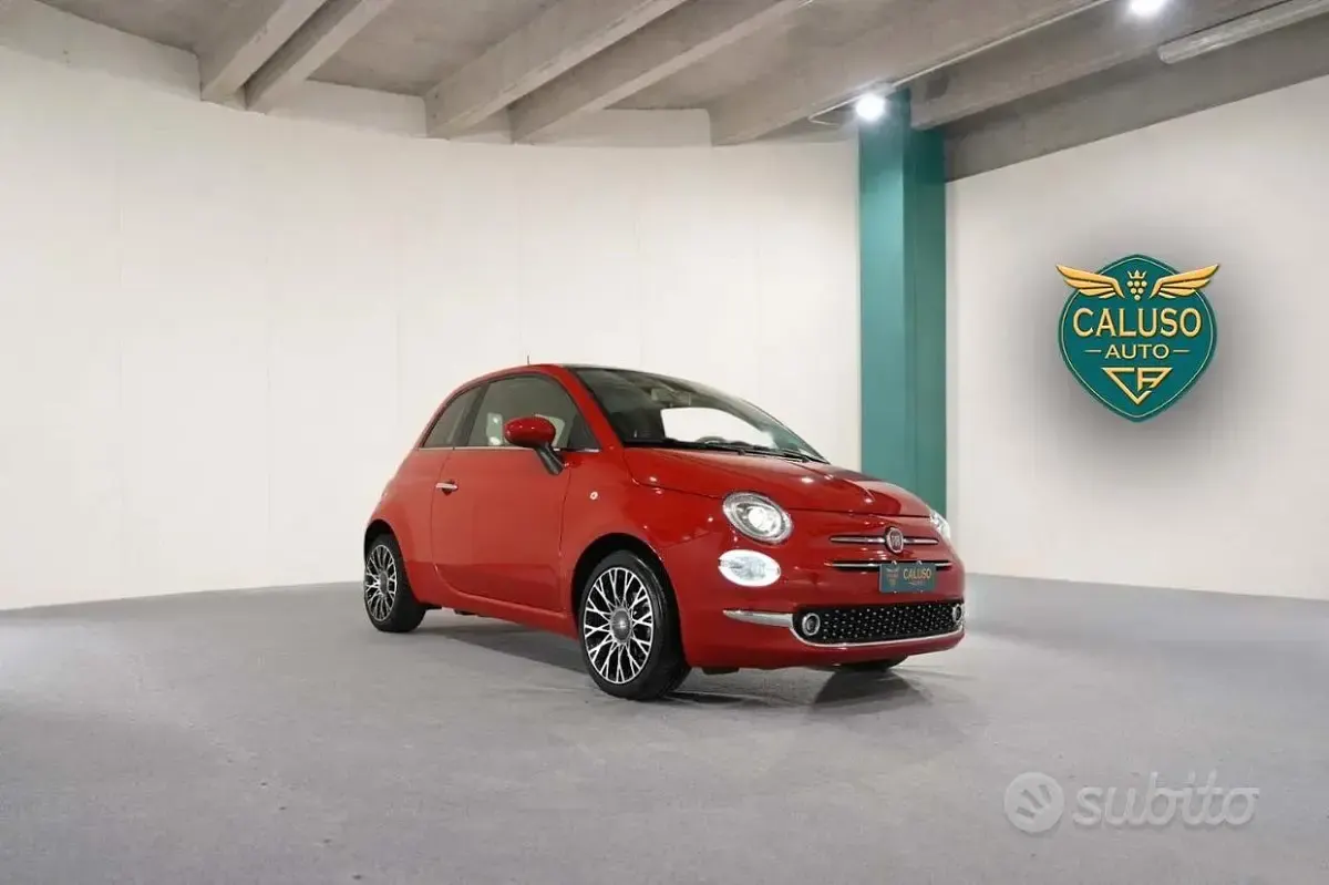 Usata Fiat 500 Dolcevita 69 CV (50 kW) 2023 Rosso Utilitaria