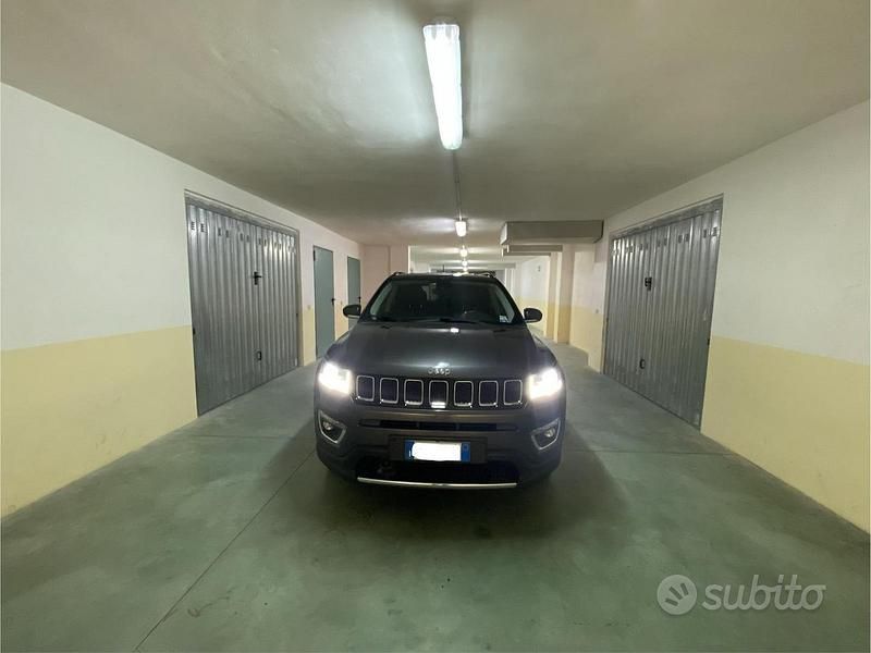 Usata Jeep Compass Limited 2018 Grigio SUV