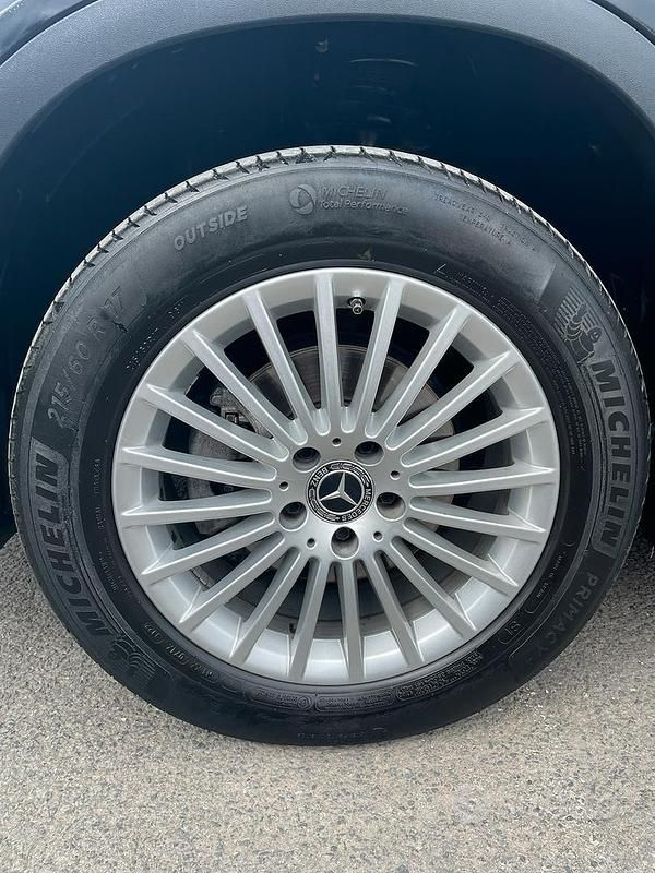 Usata Mercedes GLA200 136 CV (100 kW) 2018 Nero SUV