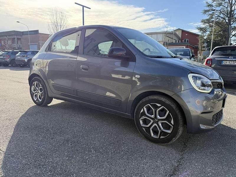 Usata Renault Twingo 64 CV (47 kW) 2024 Utilitaria