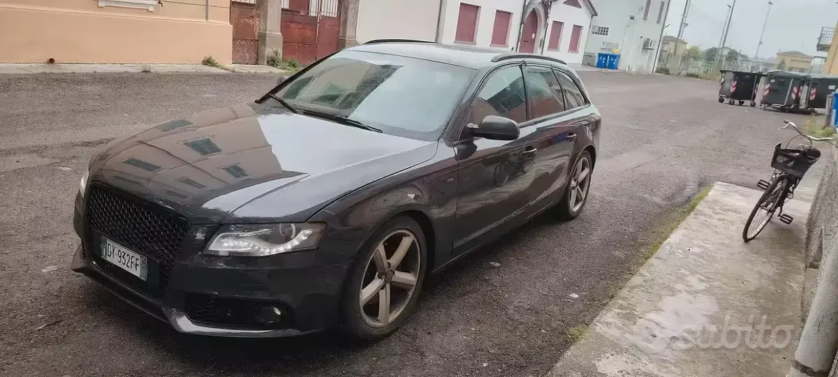 Gebraucht Audi A4 140 PS (102 kW) 2010 Schwarz Kombi