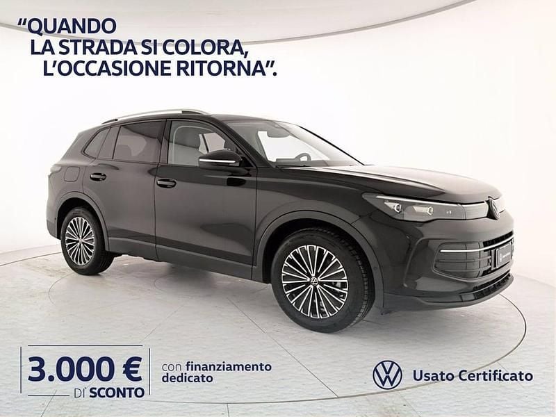 Nuova VW Tiguan Edition 131 CV (96 kW) 2026 Grenadill black metallizzato SUV