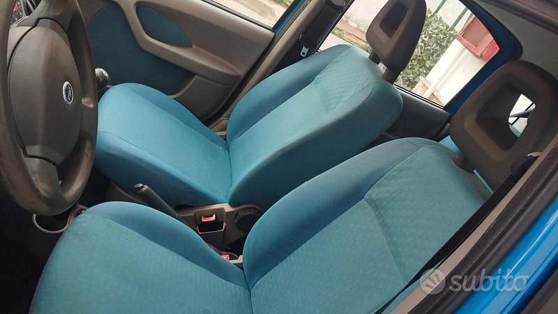 Usata Fiat Panda 59 CV (43 kW) 2006 Blu Berlina