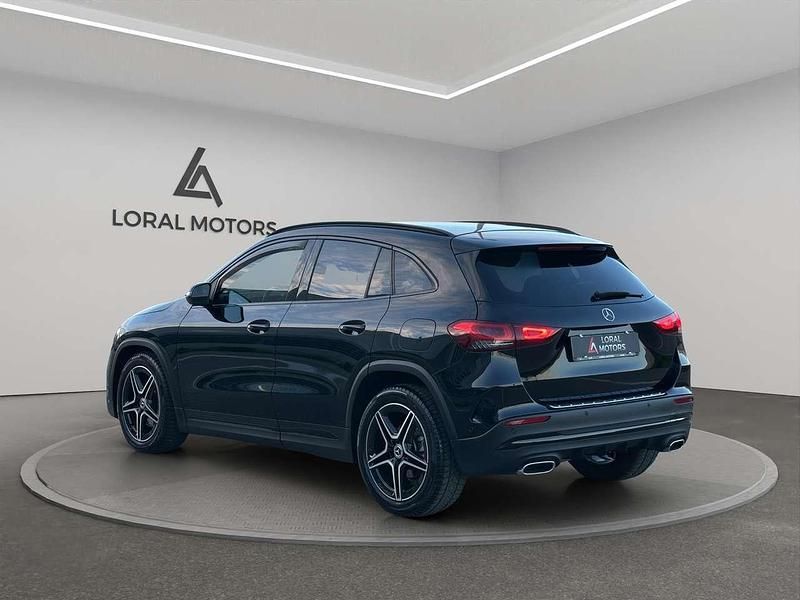 Usata Mercedes GLA200 Premium 150 CV (110 kW) 2020 Nero SUV