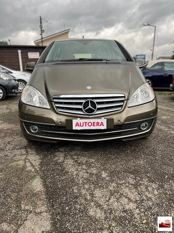 Usata Mercedes A180 Avantgarde 110 CV (80 kW) 2011 Utilitaria
