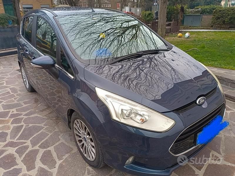 Usata Ford B-MAX 95 CV (69 kW) 2013 Blu Monovolume