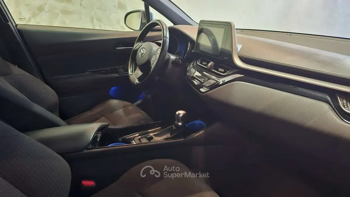 Usata Toyota C-HR Lounge 98 CV (72 kW) 2018 Other SUV