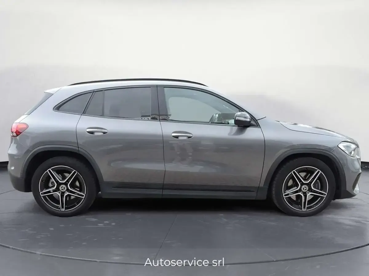 Occasion Mercedes GLA250 Premium 224 ch (164 kW) 2021 Gris SUV