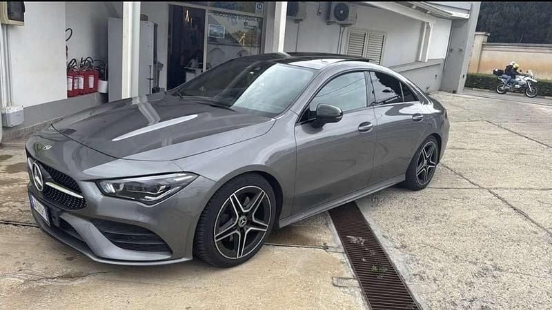 Usata Mercedes CLA200 Premium 150 CV (110 kW) 2020 Grigio Berlina