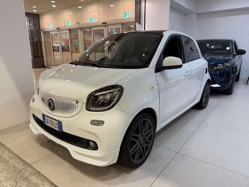 Bianco Usata 2020 Smart ForFour Brabus Utilitaria | 14.999 € (Super prezzo) - Immagine 1/4