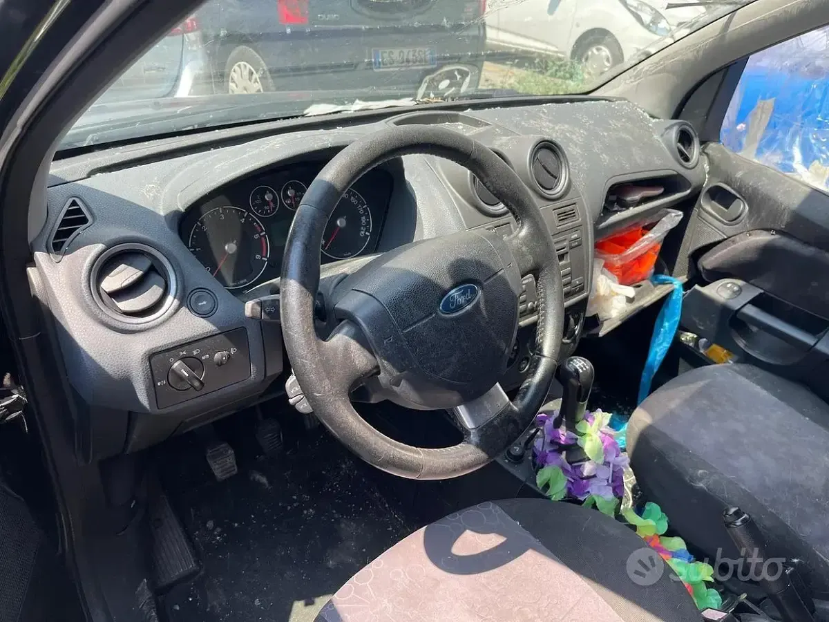 Usata Ford Fiesta 80 CV (58 kW) 2008 Utilitaria