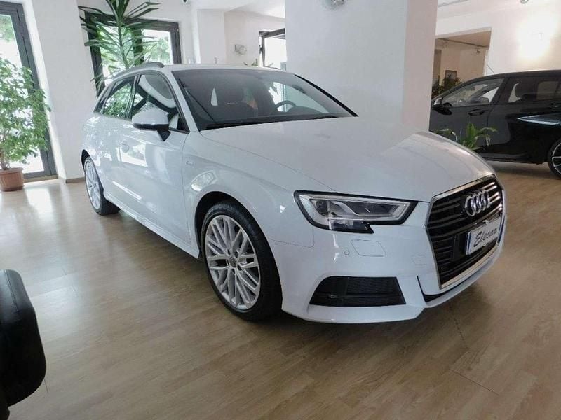 Usata Audi A3 Admired 116 CV (85 kW) 2018 Bianco Berlina