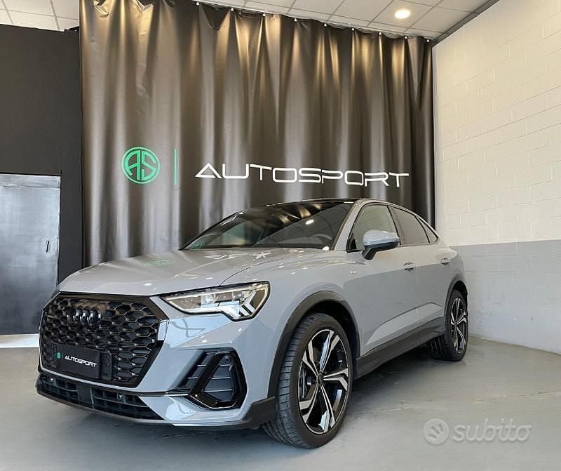 Usata Audi Q3 Sportback S-Line 150 CV (110 kW) 2023 Grigio SUV
