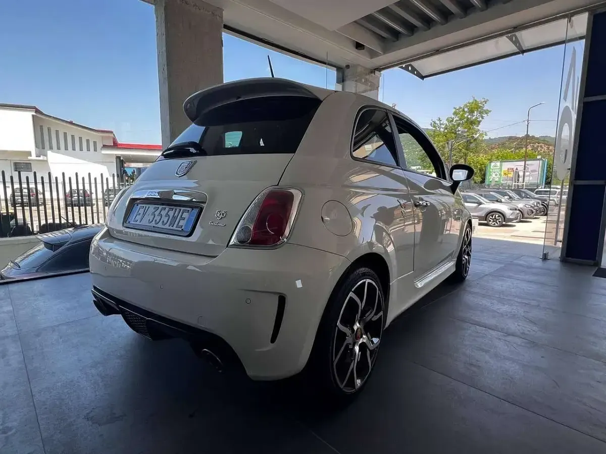 Usata Abarth 595 Turismo 159 CV (116 kW) 2014 Bianco Utilitaria