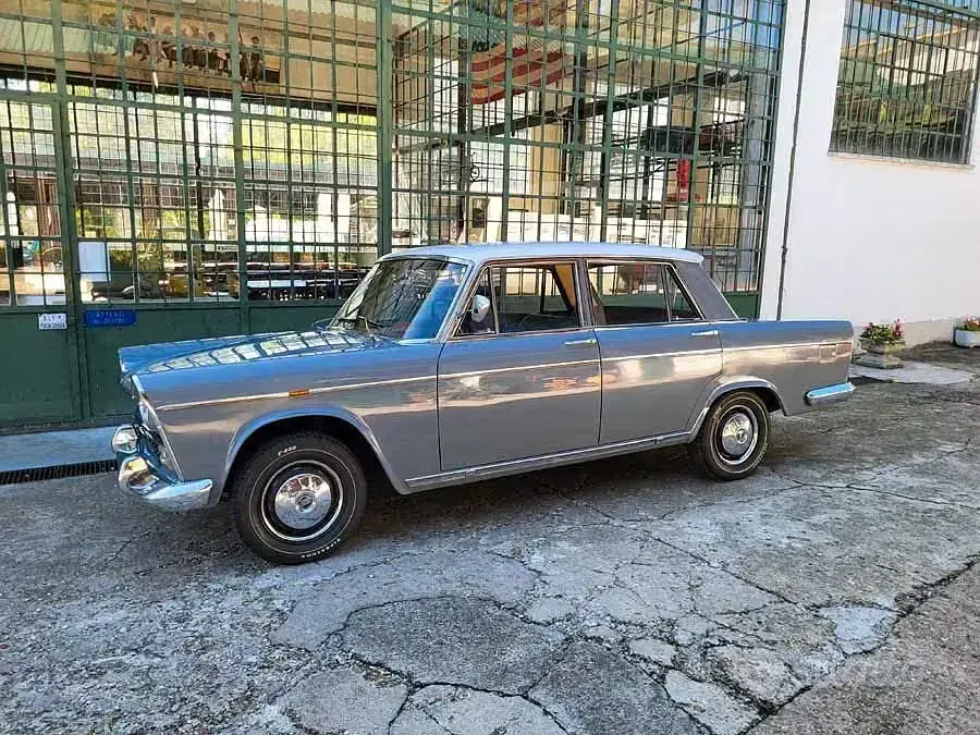 Usata Fiat 2100 82 CV (60 kW) 1960 Berlina