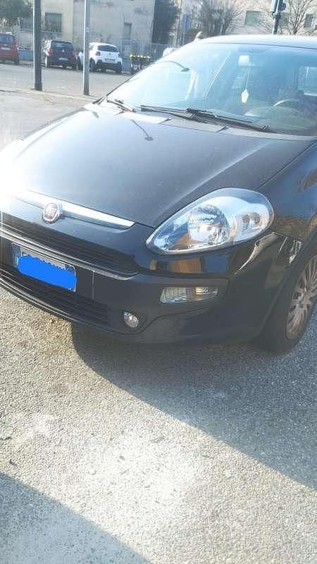 Usata Fiat Punto Evo Dynamic 77 CV (56 kW) 2010 Nero Utilitaria