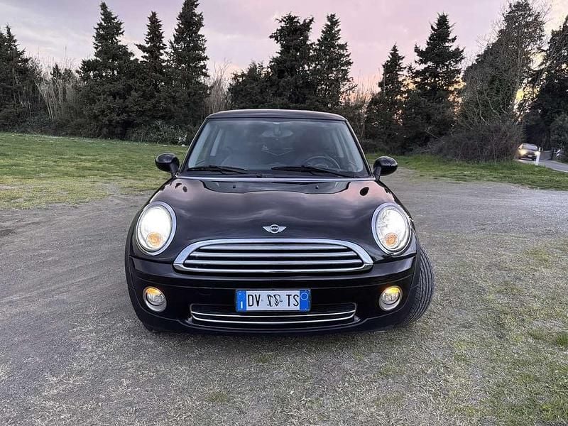 Usata Mini ONE 75 CV (55 kW) 2009 Nero Utilitaria
