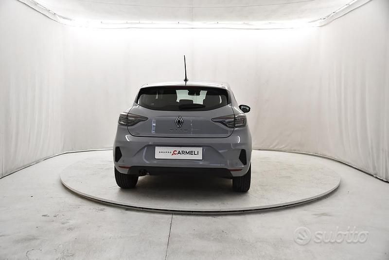 Usata Renault Clio V Evolution 91 CV (66 kW) 2025 Grigio Berlina