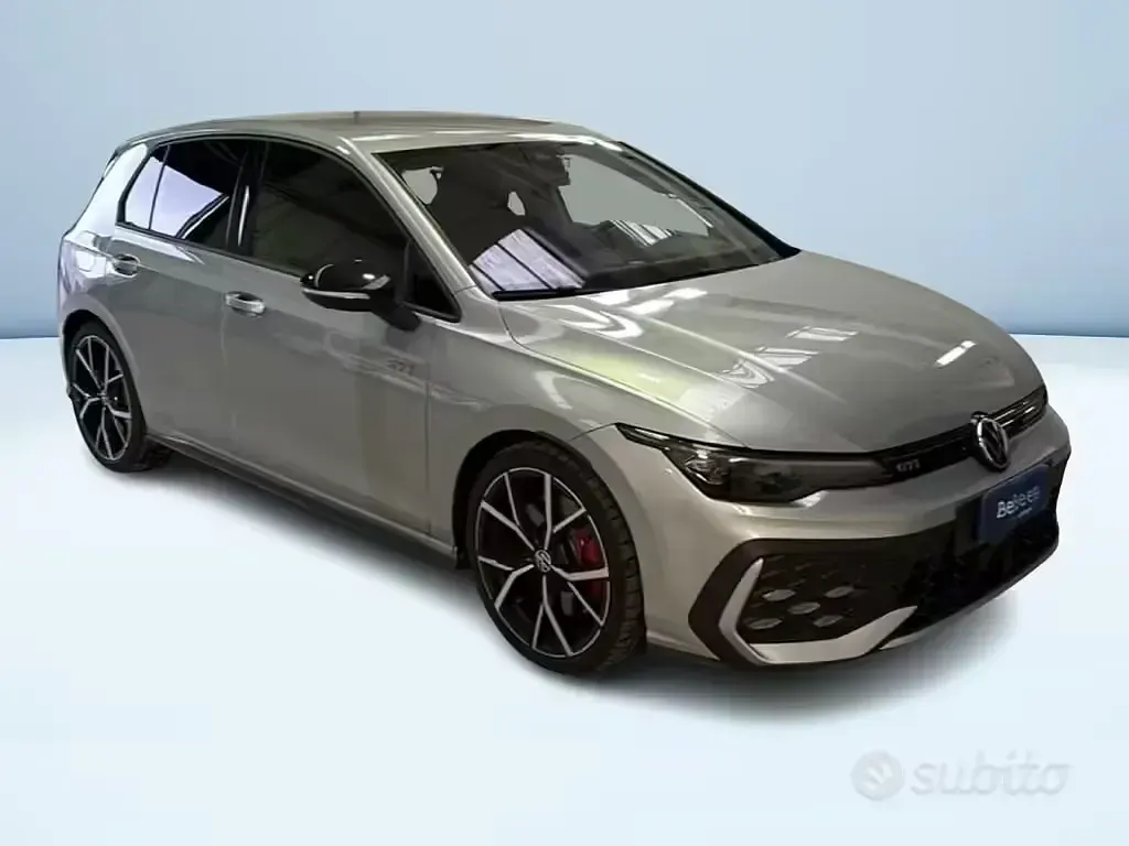 Usata VW Golf VIII GTI 265 CV (194 kW) 2024 Berlina