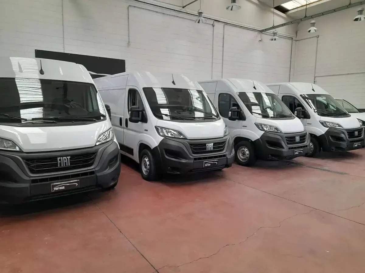 Usata Fiat Ducato 140 CV (102 kW) 2023 Bianco Furgone