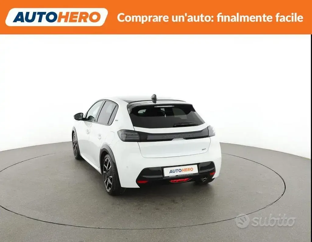 Usata Peugeot 208 GT 101 CV (74 kW) 2025 Bianco Utilitaria