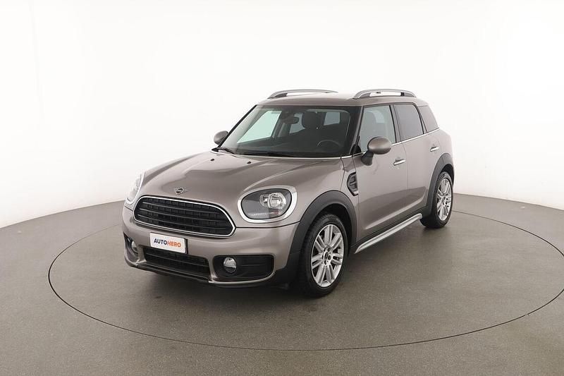 Second-hand Mini Cooper D Countryman 150 CP (110 kW) 2019 Verde SUV