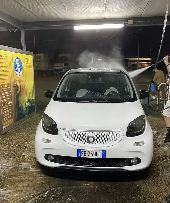 Usata Smart ForFour Passion 71 CV (52 kW) 2016 Utilitaria