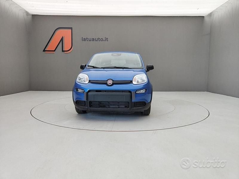 Nuova Fiat Panda Pop 70 CV (51 kW) 2025 Blu italia Utilitaria