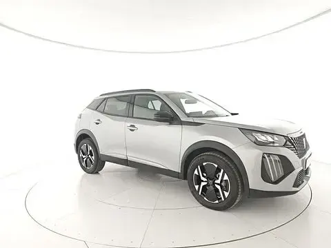Usata Peugeot 2008 Allure 101 CV (74 kW) 2024 SUV