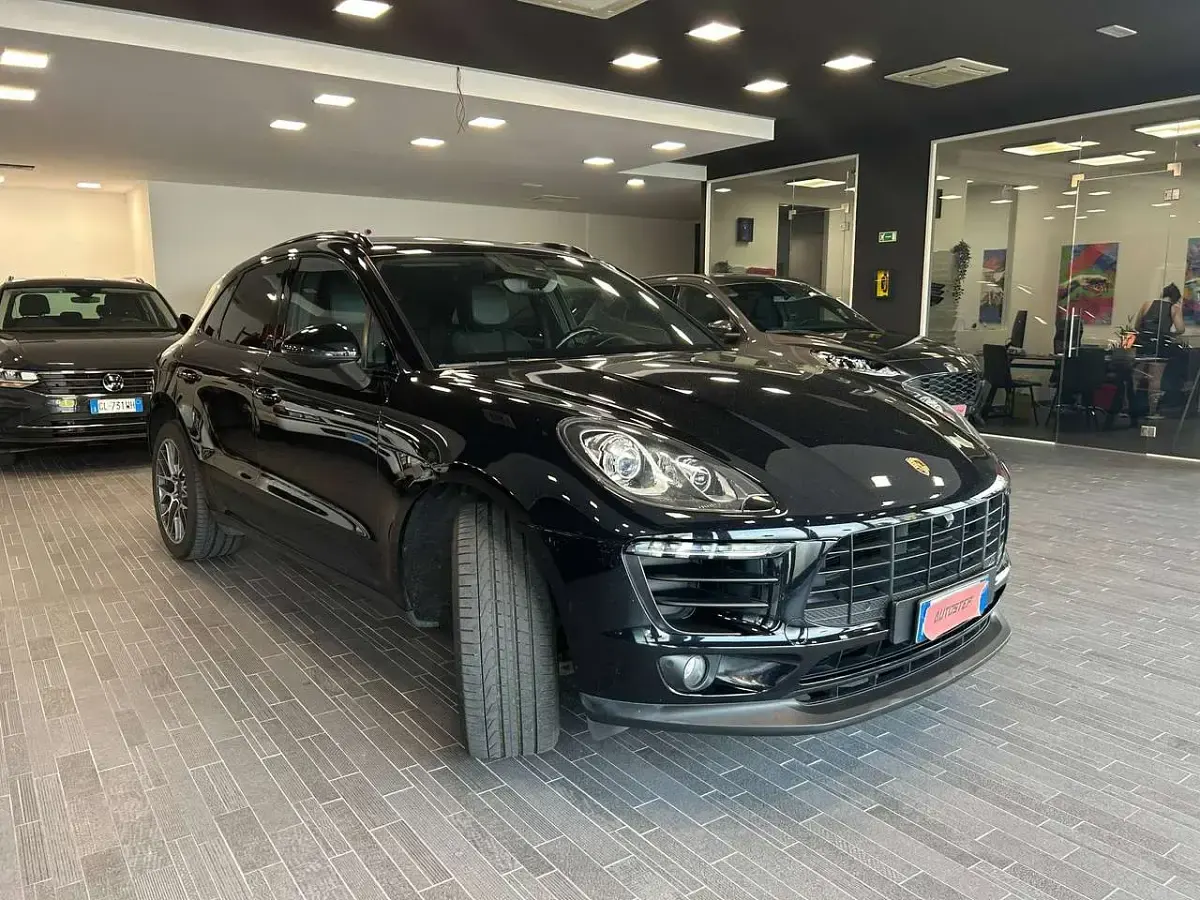 Usata Porsche Macan 250 CV (183 kW) 2017 Nero SUV