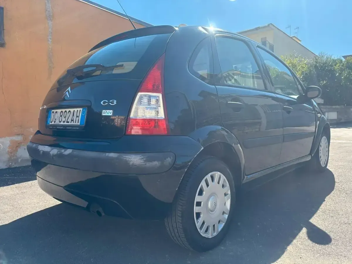 Usata Citroën C3 Elegance 73 CV (53 kW) 2007 Nero Berlina