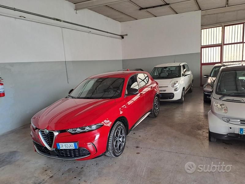 Usata Alfa Romeo Tonale Ti 131 CV (96 kW) 2023 Rosso SUV