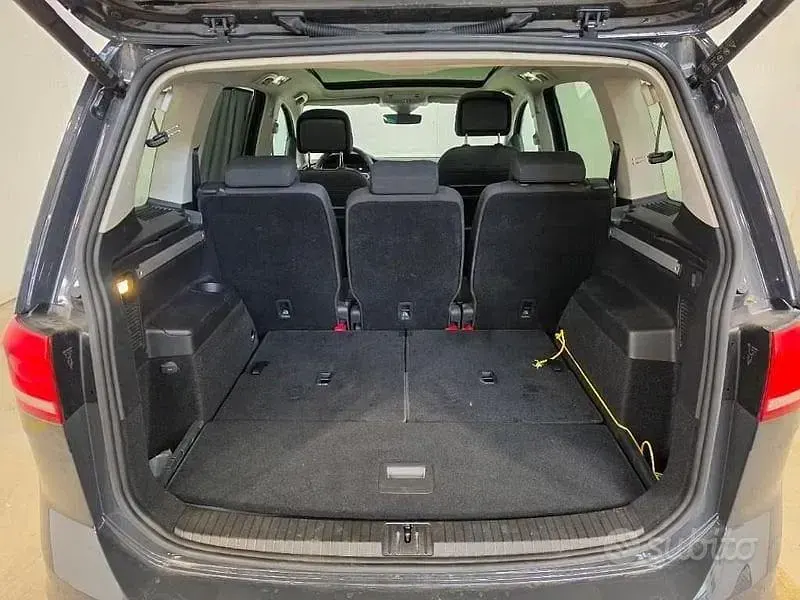 Usata VW Touran Comfortline 150 CV (110 kW) 2025 Other Monovolume