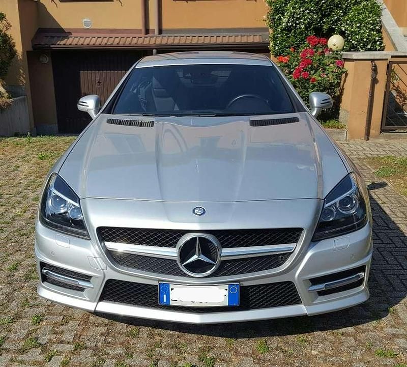 Usata Mercedes SLK200 Premium 184 CV (135 kW) 2013 Argento Cabrio