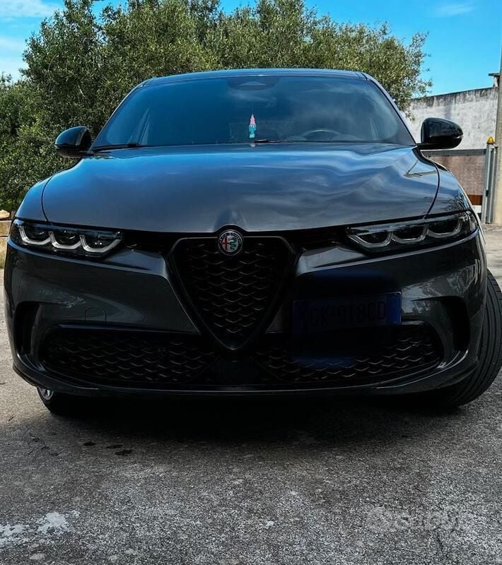 Usata Alfa Romeo Tonale 180 CV (132 kW) 2022 Grigio SUV