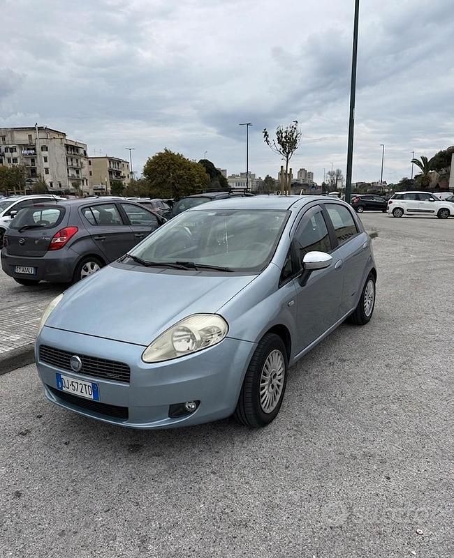 Usata Fiat Grande Punto Dynamic 75 CV (55 kW) 2007 Utilitaria