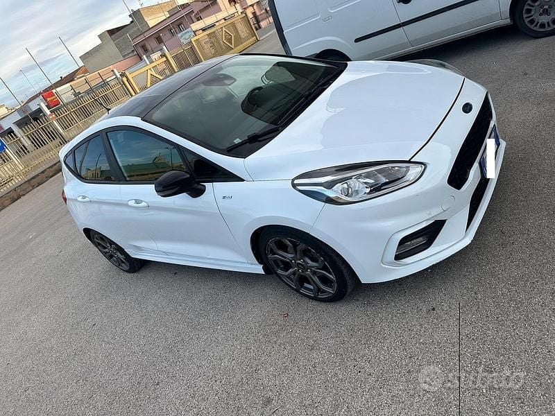 Usata 2018 Ford Fiesta ST-Line Berlina | 7200 € - Immagine 1/4