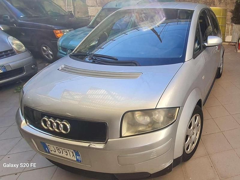 Gebraucht Audi A2 Comfort 75 PS (55 kW) 2003 Silber Kleinwagen