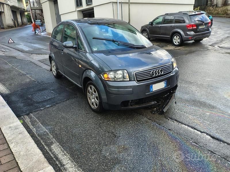 Usata Audi A2 75 CV (55 kW) 2004 Utilitaria