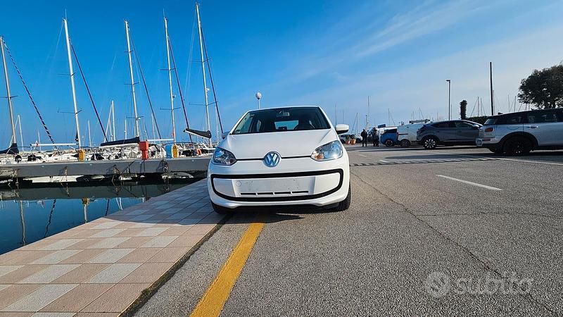 Usata VW up! 2014 Bianco Utilitaria