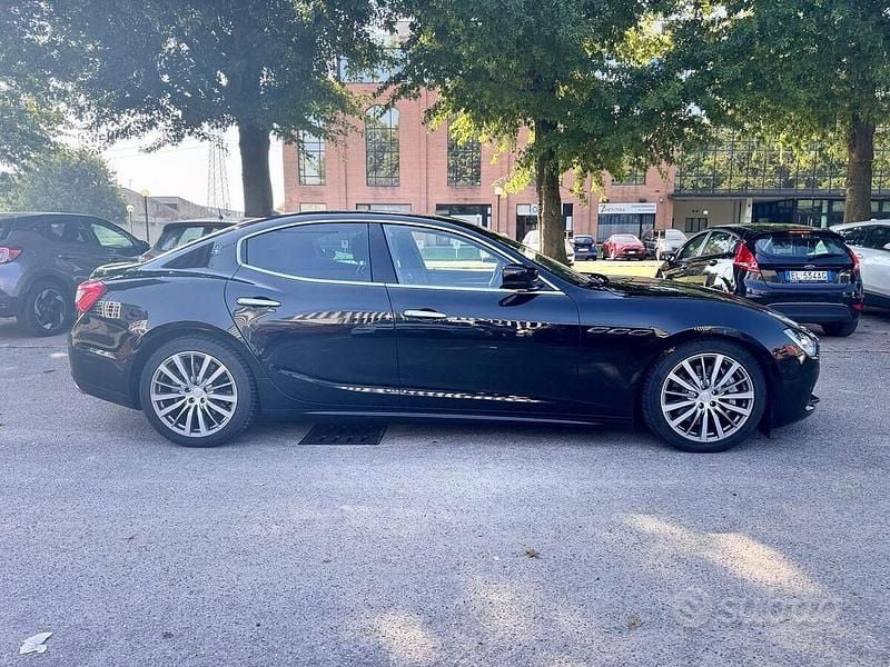 Usata Maserati Ghibli 275 CV (202 kW) 2015 Nero Berlina
