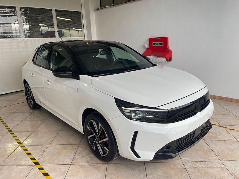 Usata Opel Corsa 101 CV (74 kW) 2023 Bianco Utilitaria