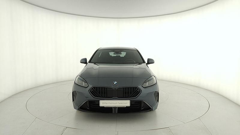 Usata BMW 118 Comfort Edition 150 CV (110 kW) 2024 Grigio Utilitaria