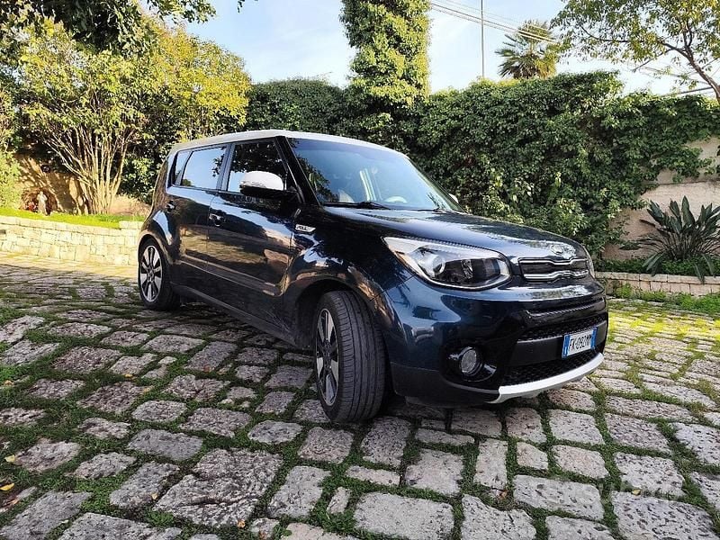 Usata 2017 Kia Soul SUV | 7500 € (Ottimo prezzo) - Immagine 1/4