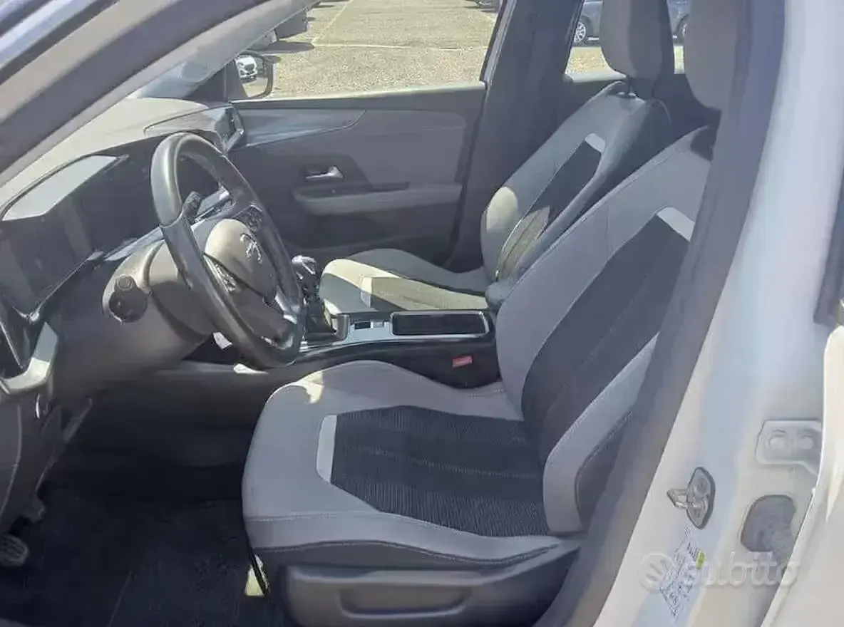 Usata Opel Mokka 100 CV (73 kW) 2022 Bianco SUV