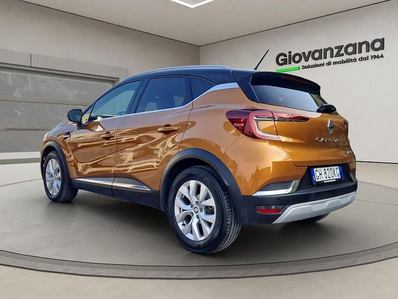 Usata Renault Captur Intens 143 CV (105 kW) 2022 Bestyle ibiza (arancione atac SUV
