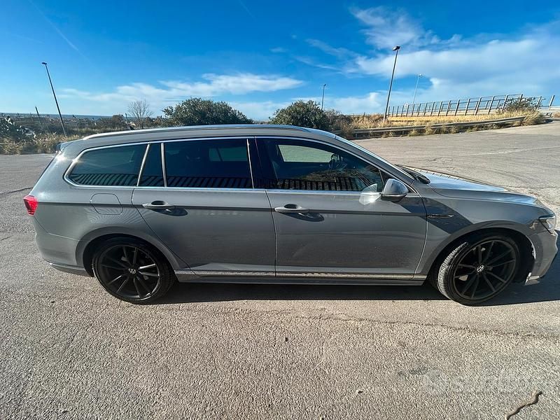Usata VW Passat Executive 150 CV (110 kW) 2021 Station wagon