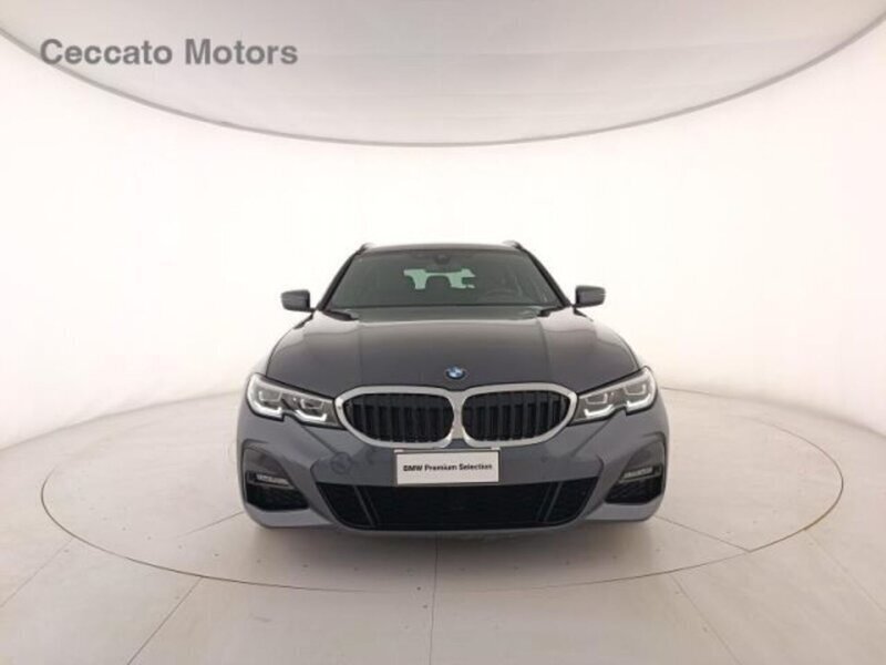 Usato 2021 BMW 320 El 190 CV (37.500 €)